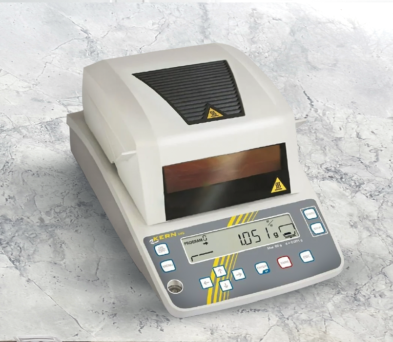 Moisture Analyzer